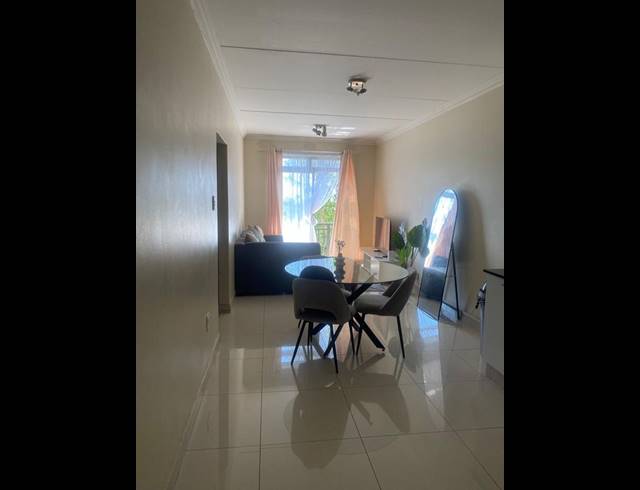 2 BEDROOM PROPERTY TO RENT IN UMHLANGA RIDGE